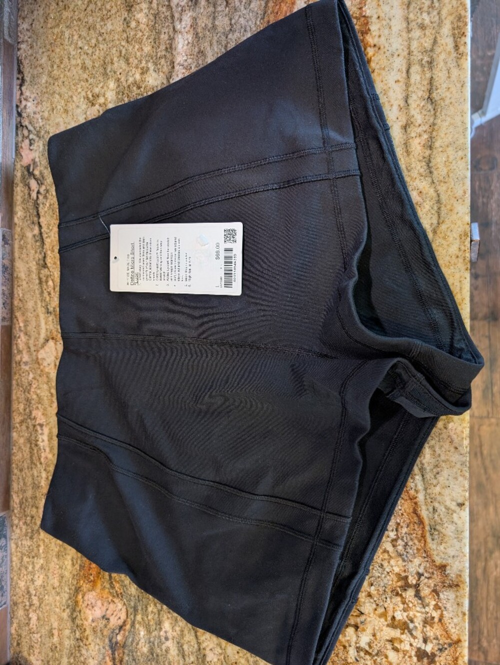 lululemon athletica White High-Waist Performance Shorts - Picture 4 of 6
